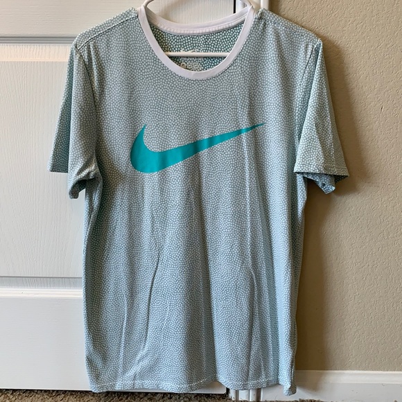 Nike Dri-Fit Shirt - Picture 1 of 4